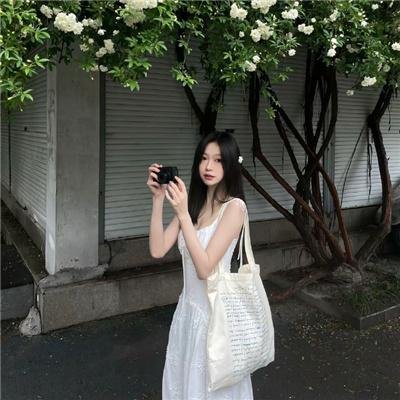 私处海报
